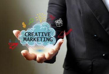 Creative,Marketing,Concept,With,Icons,On,Hand,,,Business,Concept